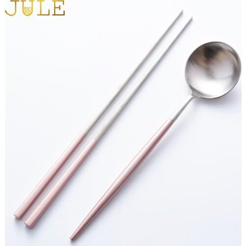Korea 18/10 Stainless Steel Korean Pink Chopsticks Spoon Set Dessert Spoons Long Handle Chinese Chop Sticks Sets Dinnerware