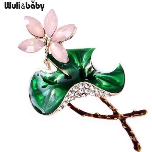Wuli&baby Pink Crystal Lotus Flower Brooches Women Alloy Rhinestone Green Enamel Leave Flower Weddings Banquet Brooch Pins