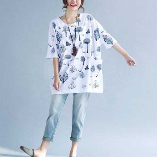 New Plus Size Women Tops tees Casual Trees Printing Soft Cotton Loose T-shirts Female With pocket Leaves printed t shirts