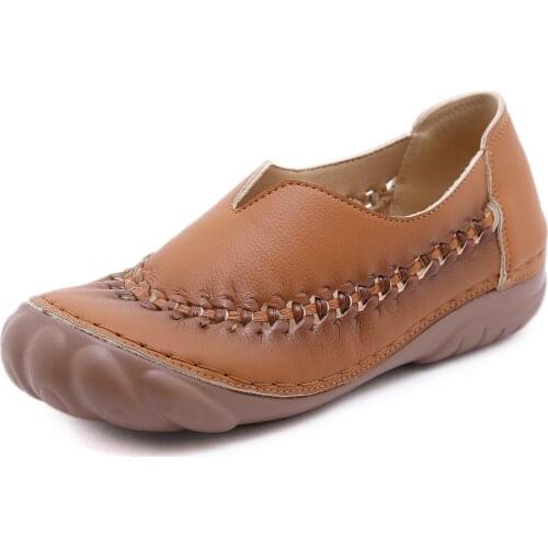 New 2021 Spring Women Leather Flats Vintage Flower Round Toe Shoes Fashion Breathable Loafers Shoe Hike in comfort
