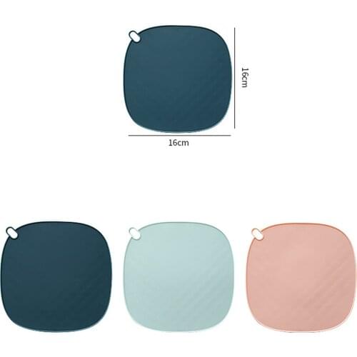 Soft Glue Table Mat with Hanging Hole Heat-Resistant Anti-Slip Coaster Round Corner Table Placemat for Kitchen 16*16cm E7