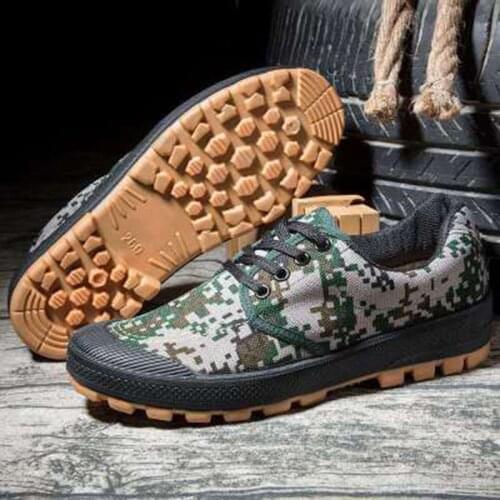 Camouflage Shoes Men Training Men Shoes Labor Liberation Shoes Construction Site Farmland Labor Insurance Shoes Men And Women