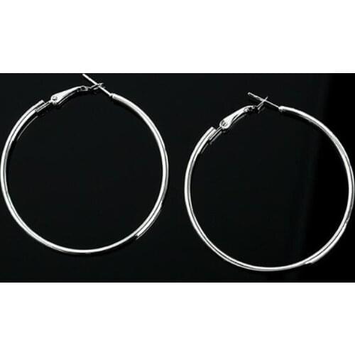 2020New Round Big Hoop Earring Goldplated Punk Casual Geometric Alloy Circle Earring Fashion Women Jewelry Accessories Wholesale