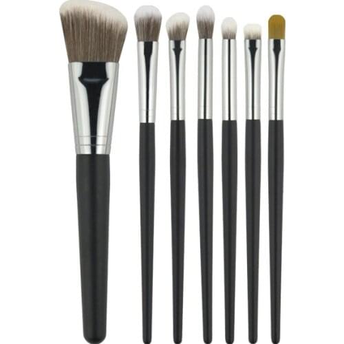 7pcs Black Makeup Brushes Set Cosmetic Foundation Powder Brush Eye Shadow Lip Blending Make Up Brush Tool