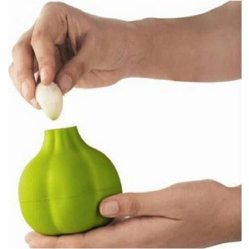 Kitchen Dining Cooking Fruit Vegetable Tools Color Silicone Garlic Shape Peel Garlic Peeling Machine Zesters