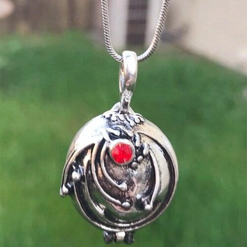 The Vampire Diaries Necklace Elena Gilbert Fashion Vervain Verbena Pendant Photo Locket Jewelry Men Women Christmas Party Gift