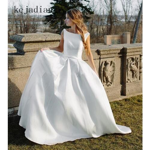 Luxury Ivory Stain Wedding Dresses 2021 Floor-Lenth Court Train Bridal Gown wedding gown Vestido de noiva Robe de mariage