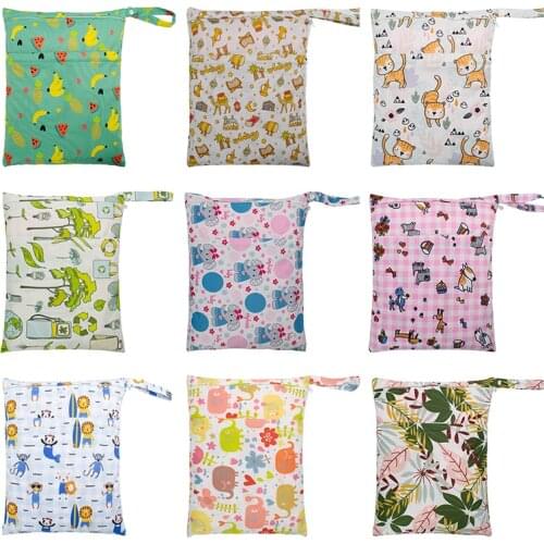 30*36cm Baby Nappies Bag Printed Wet Dry Nappy Zipper Handbag Stroller Accessories For Baby Diapers Nappies Bag Reusable