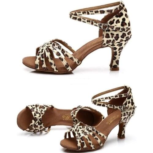 柏锦美 Sport Shoes