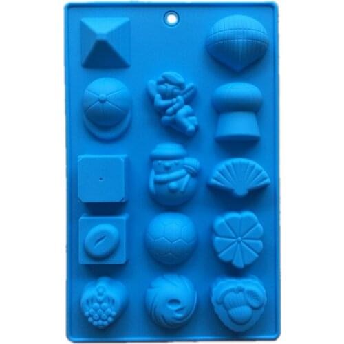 1pcs Snowman Football High Quality Silicone Chocolate Mold Jelly Mould Biscuit Fondant Cake Mold H016