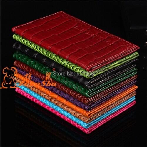 2021 New Arrived Candy Color Fashion Passport Cover Card Holder Unisex Travel Passport Holder crocodile grain passport case