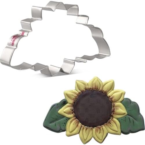 KENIAO Pumpkin Leaves Cookie Cutter - 9.1 x 13.7 CM - Fall/Autumn Biscuit Fondant Sandwich Bread Cutters - Stainless Steel