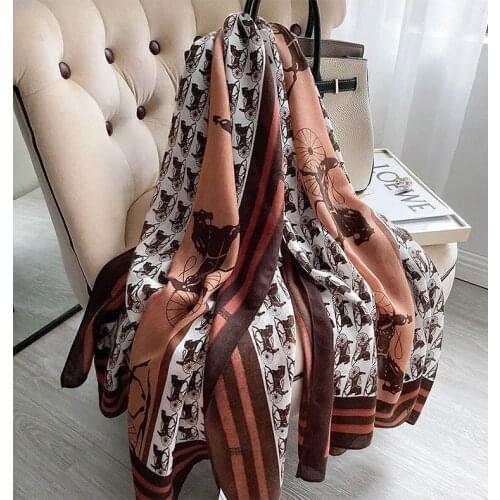 New fashion Style carriage Print Silk Scarf Female Summer Sunscreen Shawl Spring and Autumn Famous Wind Scarf Beach Scarf