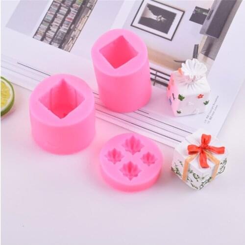 3 Kinds Diy Exquisite Gift Box Crystal Epoxy Mold Size Gift Box Christmas Table Accessories Epoxy Clay Mold Home Decorations