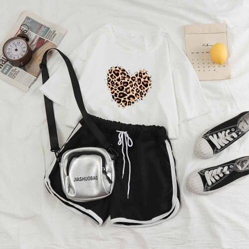 Sleepwear Women Cute Pajama Shorts Set for Women Leopard Love Fashion Short Sleeve Loungewear Two Piece Urban Casual Pajamas