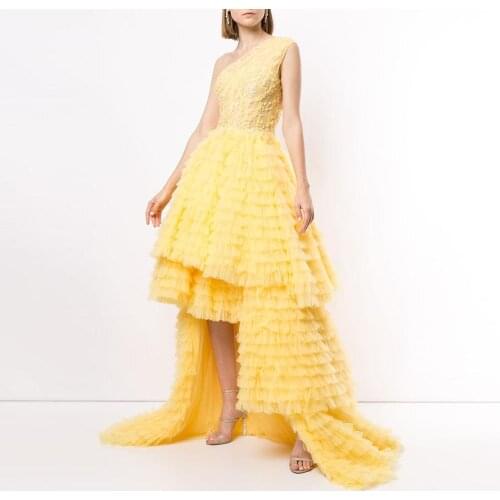 Elegant Yellow Draped Tulle High Low Bridal Formal Event Party Dresses One Shoulder Lace Long Ruffles Prom Gowns