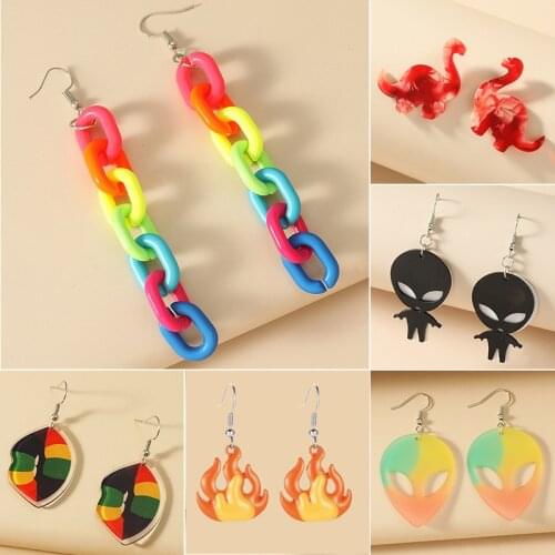 Multicolor Acrylic Cartoon Earrings for Women Cute Dinosaur Alien Lips UFO Flame Drop Earrings Fashion Fashion Jewelry New 2021