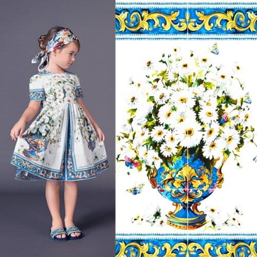 2018 New Autumn Pattern White Chrysanthemum Flower Pattern Positioning Print Parenting Childrens Wear Skirting Fabric dress
