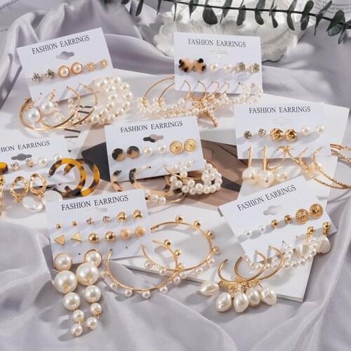 Fashion Luxury Tassel Pearl Hoop Earrings For Women Geometric Hanging Gold Metal Earrings 2021 Trend Party Female Modern Jewelry