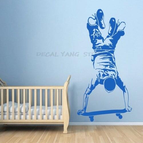 Skater Boy Wall Sticker Skateboarding Wall Decal Vinyl Kids Boy Bedroom Extreme Sports Wallpaper Skateboard Wall Poster 1591