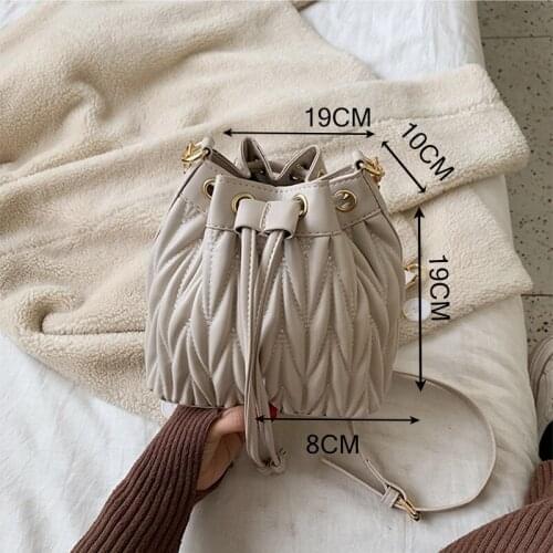 High Quality Messenger Bag Chain Tote Pleated Womens Crossbody Bag Designer Luxury Shoulder Bags Female Tassel Bucket Handbag