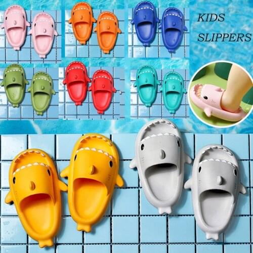 Kawaii Shark Childrens Slippers Rainbow Shoes For Kids Toddler Baby Outdoor Eva Cartoon Summer Cute Flat Heels Beach Sandals