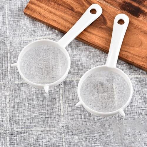 Multi Purpose Plastic Fine Mesh Strainer Flour Strainer Sieve with Juice Handle Tea Strainer Tool Kitchen Utensils