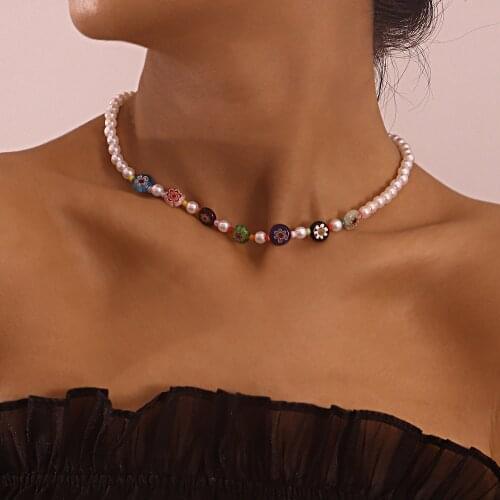Painted Flower Glass Bead Beaded Necklace for Women Imitation Pearls Clavicle Chain Short Necklaces Female 2021 Fashion Jewelry
