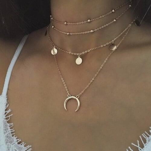 Vintage Bohemian Moon Pendant Necklace Multilayer Imitation Pearl Shell Lock Chain Collar Choker Necklaces Party Banquet Jewelry