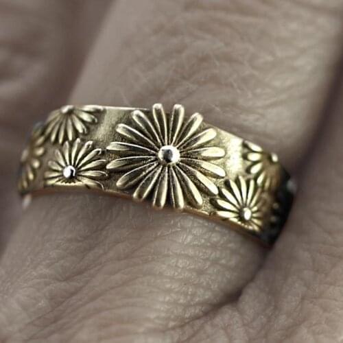 Daisy Temperament Female Fashion Flower Adjustable Opening Ring Woman Party Jewelry Fashion Accessories Finger Ring