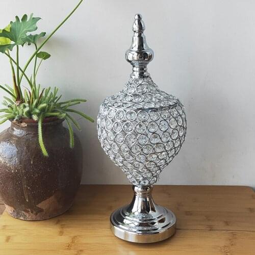 Stock Silver Crystal jar Home decoration with transparent crystal storage jar candy jar Luxury wedding center Christmas gift