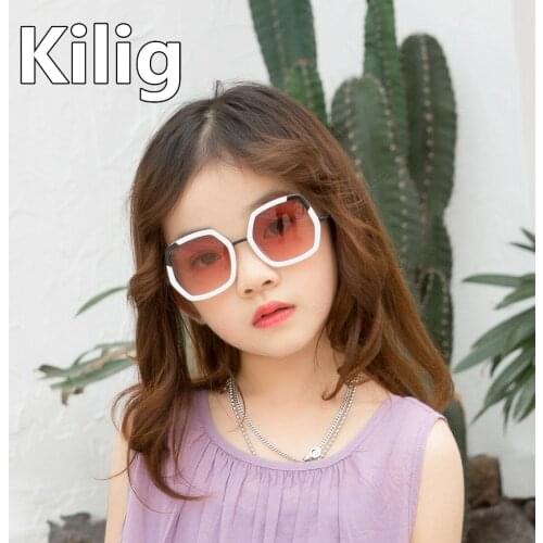 2020 Square Sunglasses Kids Hit Color Frame Glasses Anti-UV Sun Glasses for Boys Girls Eyewear Children Oculos UV400 Gift