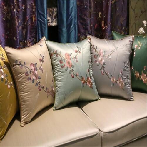Free Shipping Classical Style Plum Blossom Throw Pillow With Inner Embroidery Stain Cushion Waist Bloster Chair Mat Decorate