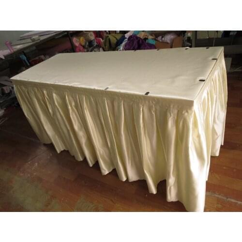 ZHANG ZI YUN Festive Tablecloths