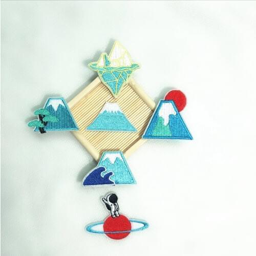 PGY 1PCS Cartoon Japan Mt Fuji series Patches For children Clothing DIY Sticker Clothes Creative Embroidery Patches Hat Decoor
