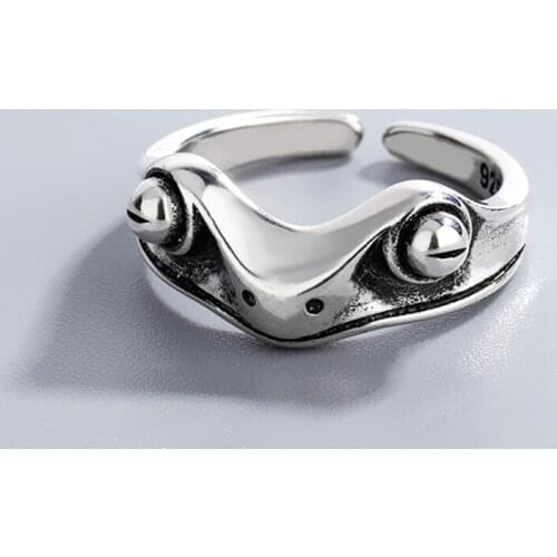 Miuoxion Wholesale Retro Frog Ring Creativity Personality Party Jewelry For Women Feature Namour Charm Gift All Seasons