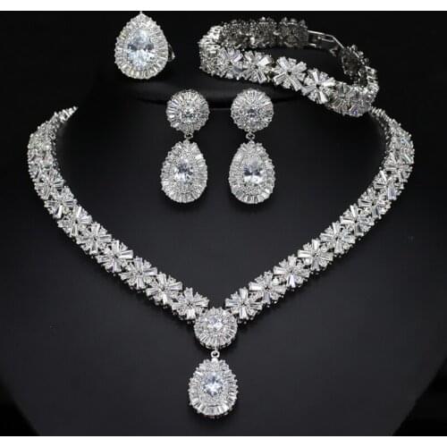 CWWZircons 4 Piece Super Sparkling Cubic Zirconia Stone Fashion African Nigerian Women Wedding Jewelry Set for Brides T054