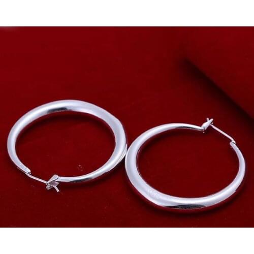 E020 Wholesale Free Shipping Silver Color Earrings For Women Silver 925 Fashion Jewelry Round Solid Earrings/ahxaizea Agsaixza