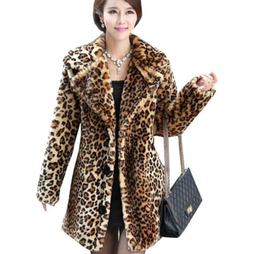 High-end large size imitation fur jackets Tops 2020 autumn women leopard imitation fur outwear winter fur thick coats Female
