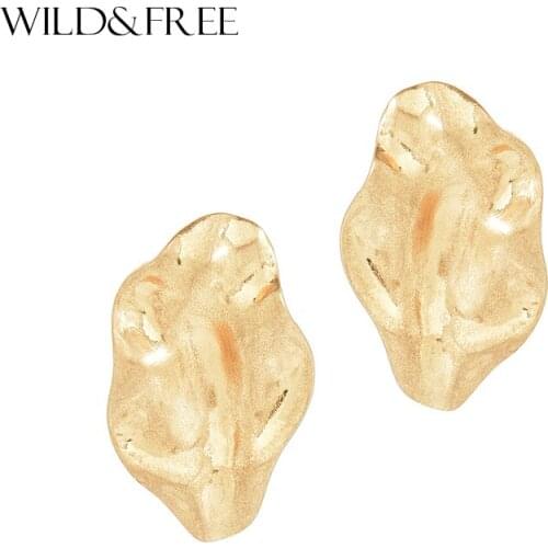 Wild&Free Zinc Alloy Alloy Geometric Stud Earrings Irregular Gold Leaves Shape Stud Earring Fashion Jewelry Wholesale