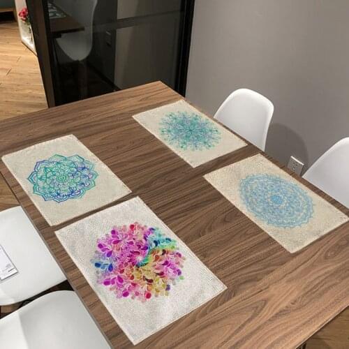 New Folk-Custom Wreath Geometry Pattern Table Mat Pencil Printing Table Napkin Placemat Kitchen Decoration Dining Accessories