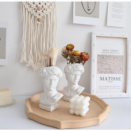 W&G Ins David Makeup Brush Bucket Beauty Brush Desktop Storage Box Student Penholder Vase Decoration Ornament Pen Holder Vase