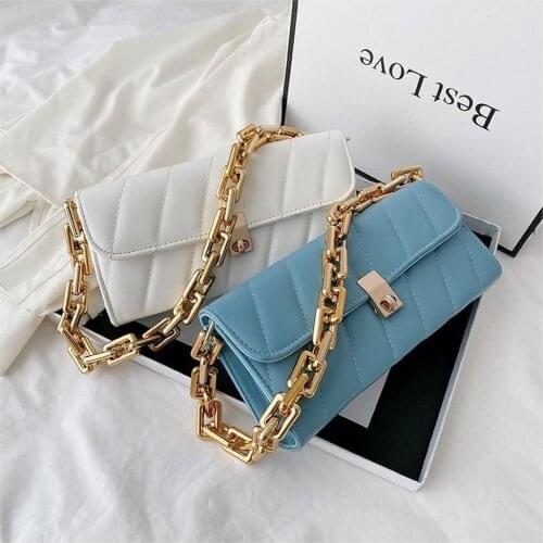 2021 Womens Bags Personality Trend Shoulder Bag Western Style Chain Bag Texture Fashion Underarm Bag Lady Mobile Phone Bag