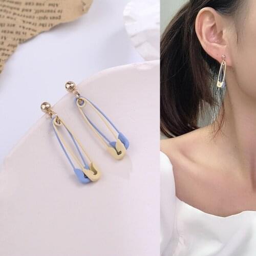 Funny Blue Beige Contrast Color Paperclip Pendant Drop Earrings for Women Girls Teens Cute Paper Clip Earrings 2021 New Trend