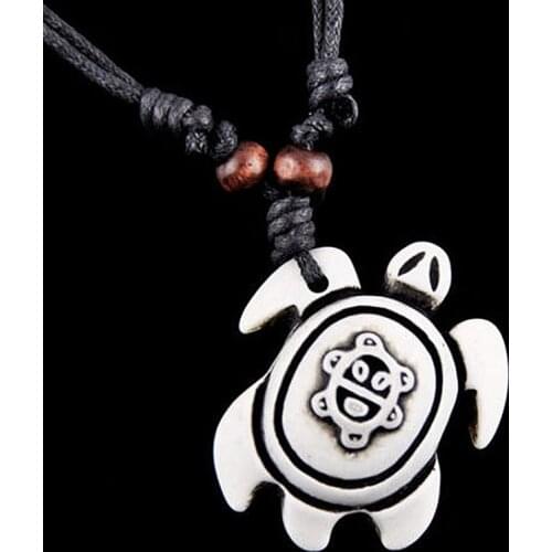 White Carved Taino Style Hawaii Surfing Sea Turtle Pendant Necklace amulet Gift MN378