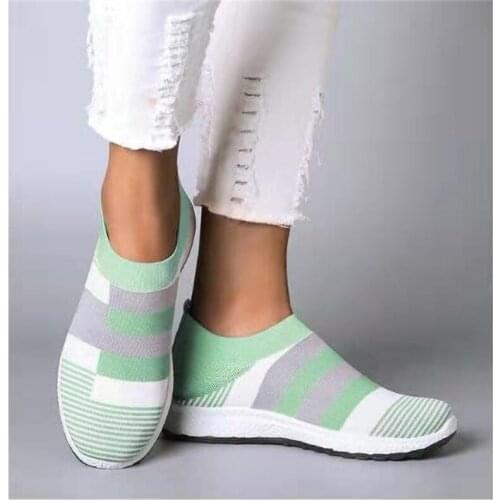 Lightweight Casual Shoes Women Flying Woven Mesh Sports Shoes Flat Overshoes 2021 Summer New Style