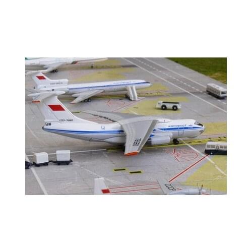 1: 400 Russian Airlines Il-76 aircraft model
