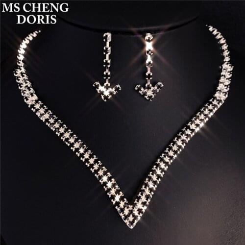 Sparkling V Shaped Wedding Bridal Set Drop Earring Jewelry Rhinestone Crystal Necklace Earrings Set for Women Gift