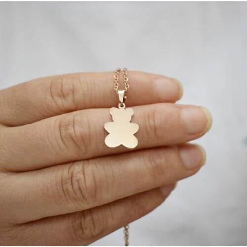 Japanese pop, disco cool girl retro titanium steel bear pendant girl web celebrity disco necklace