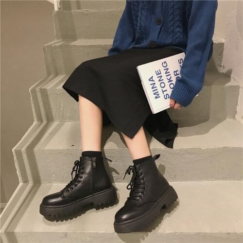 2021 New Women Casual Boots Fashion Student Black Short Boots Female Boots Wild Retro Shoes for Women Summer